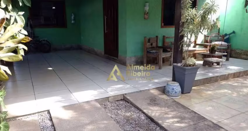 Casa com 3 dormitórios à venda, 130 m² por r$ 330.000,00 - aquarius - cabo frio/rj