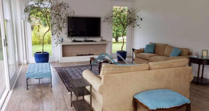 Casa com 3 suítes à venda, 523 m² por R$ 7.500.000 - Vila Velha - Santana de Parnaíba/SP
