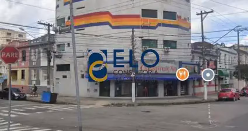 R$ 7 mil. aluguel de loja comercial na vila mathias em santos-sp com 1 sala, 2 banheiros e 220m² de área!
