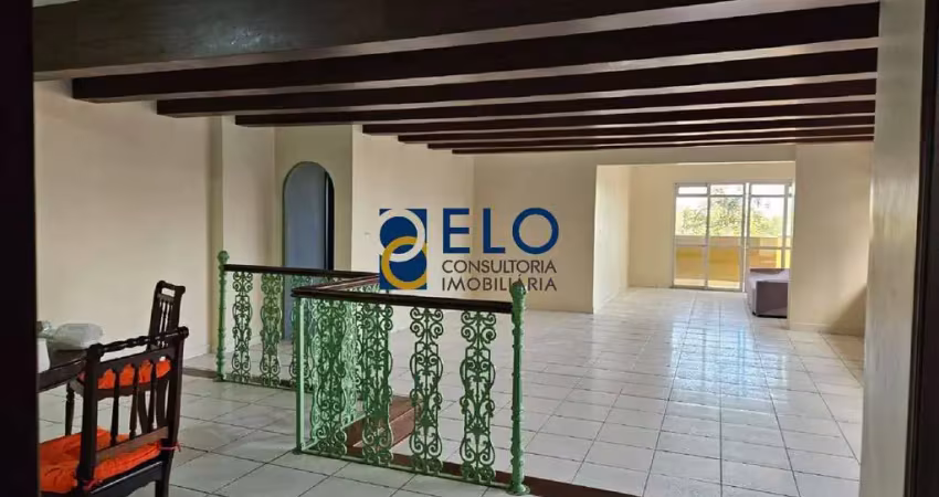 Amplo apartamento frente mar, 3 dorms, bairro da aparecida