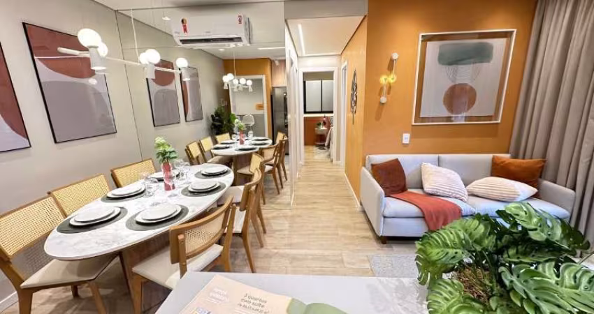 Apartamento à venda em Joinville-SC, Anita Garibaldi: 2 quartos, 1 suíte, 3 salas, 1 vaga, 70m² de área. Venha conferir!