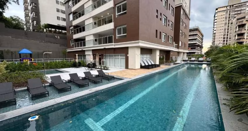 Apartamento à venda no Bairro América em Joinville-SC: 4 quartos, 3 suítes, 5 banheiros e 2 vagas de garagem!