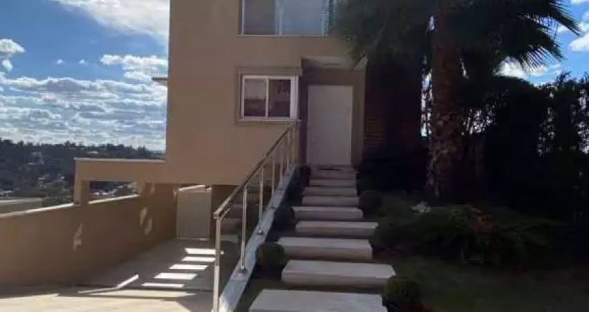 Casa à venda no bairro Suru - Santana de Parnaíba/SP