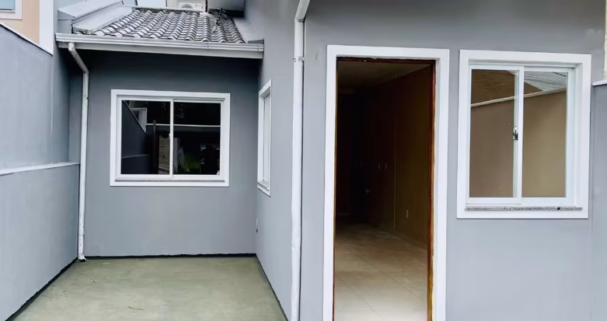 LINDA CASA DISPONÍVEL PARA VENDA