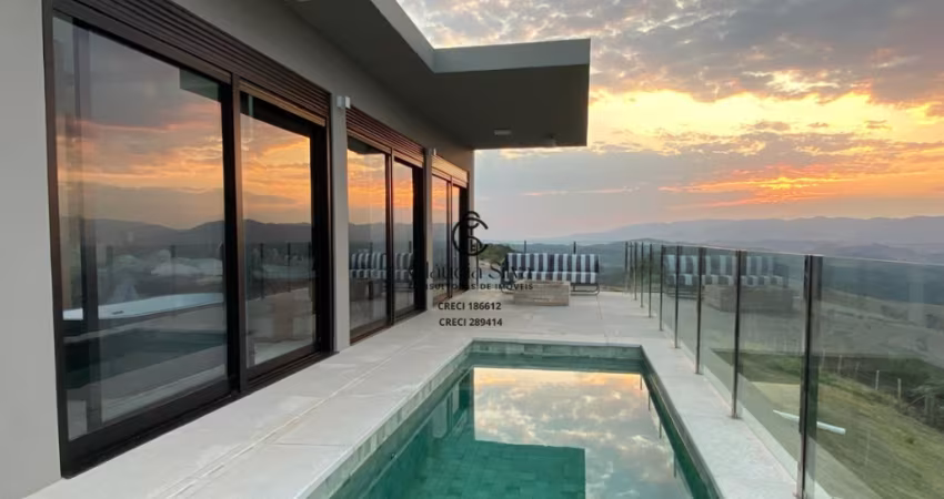Sítio de Alto Padrão em Santo Antônio do Pinhal – Um Paraíso Exclusivo com Vista Deslumbrante
