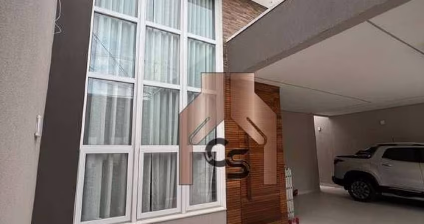 Casa com piscina , possui 3 dormitórios à venda, 250 m² por R$ 1.900.000 - Jardim Adriana - Guarulhos/SP