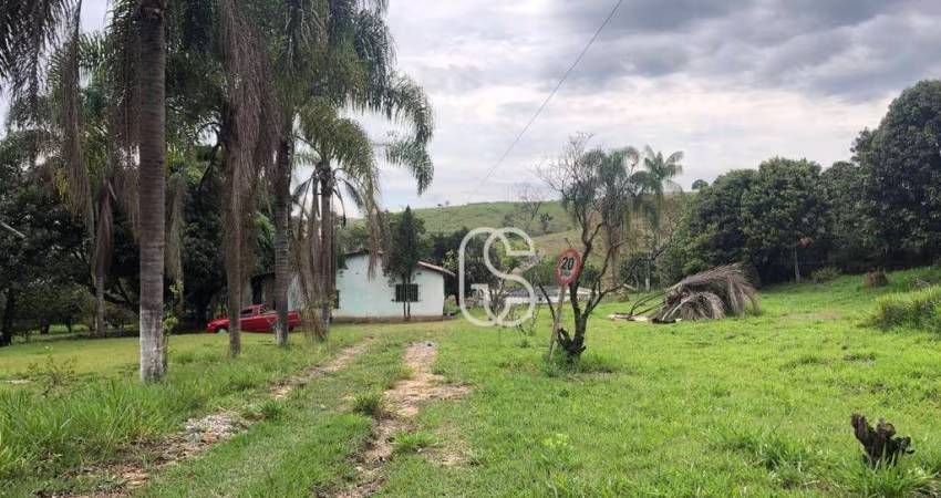Sítio com 3 dormitórios à venda, 11500 m² por R$ 680.000,00 - Ponte Alta - Guararema/SP