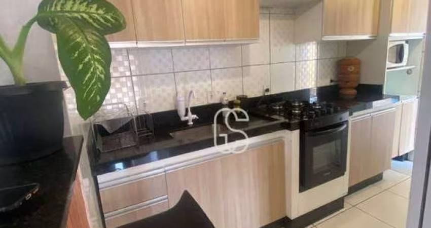 Apartamento com 2 dormitórios à venda, 52 m² por R$ 320.000,00 - Vila Carmela - Guarulhos/SP