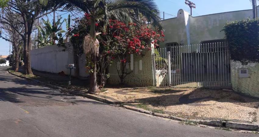 Casa à venda em Campinas, Parque São Quirino, com 3 quartos, com 173.45 m²