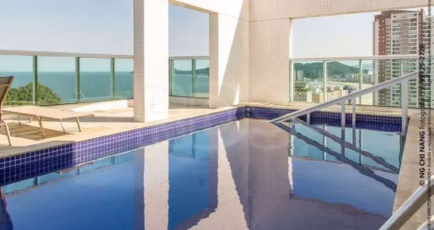 Apartamento com  2 suítes, 1 lavabo a poucos metros da praia em santos