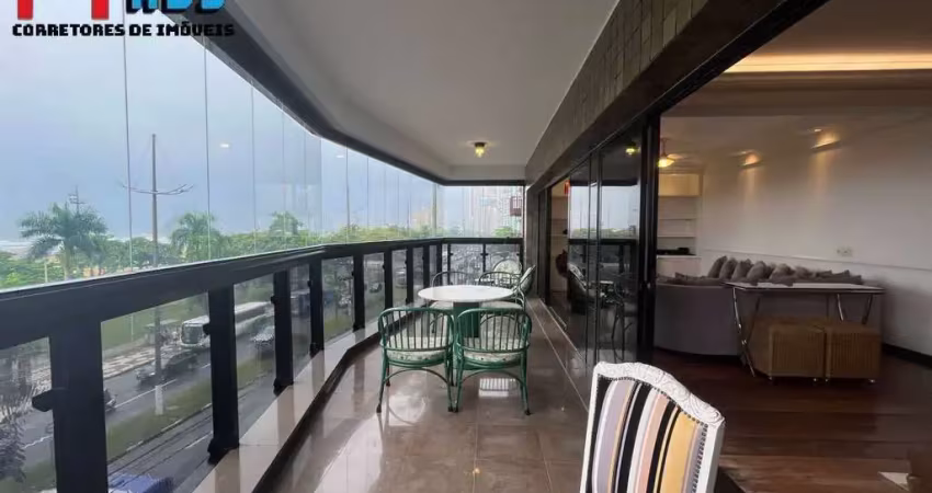 Apartamento à beira mar no bairro da pompéia em santos