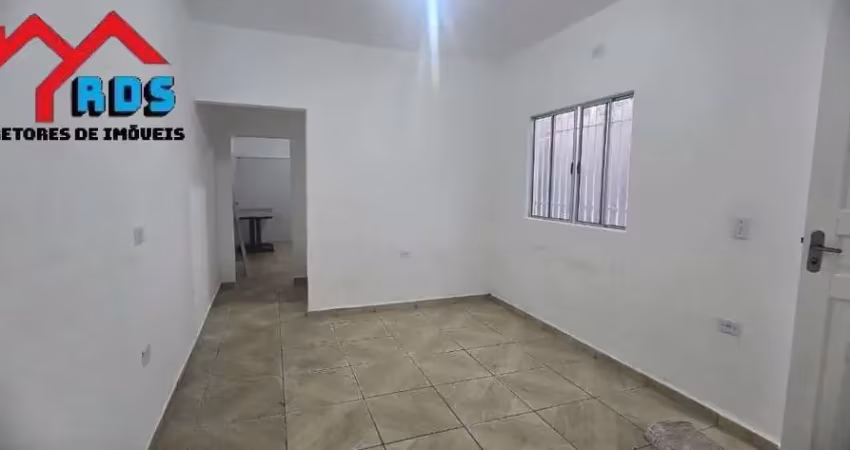 Casa para locação 2 dormitórios 1.500,00 vila margarida, são vicente.