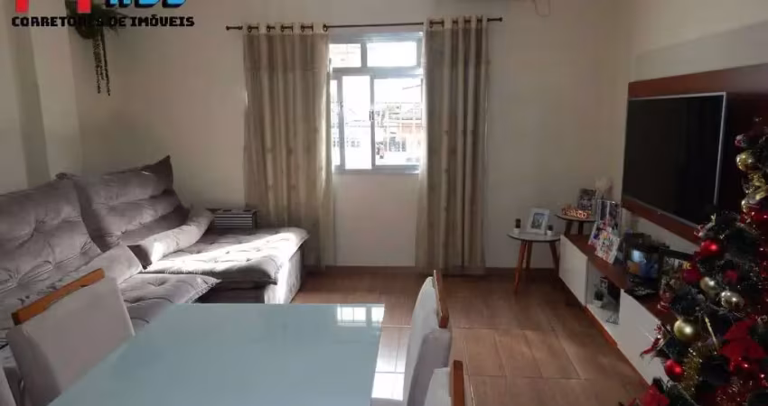 Casa tipo sobreposta à venda no bairro bom retiro em santos