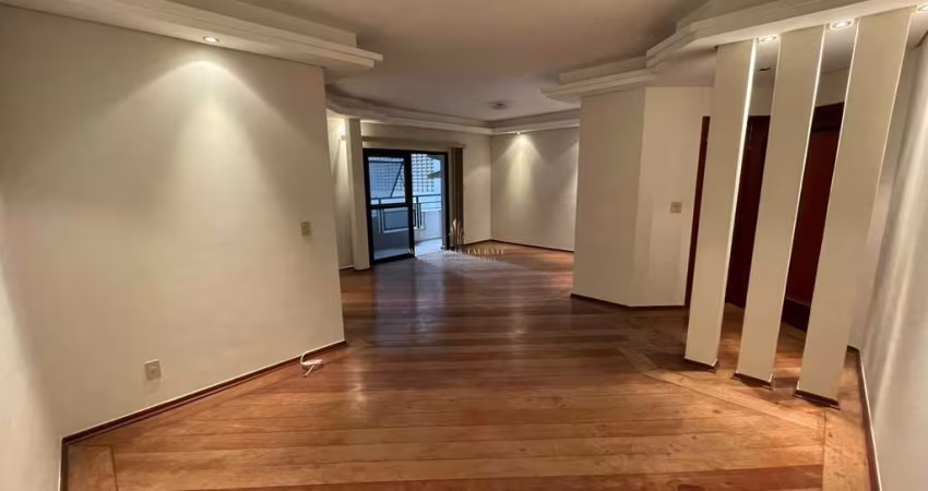 Apartamento à venda 3 Quartos, 2 Vagas, 187M², Centro, Taubaté - SP