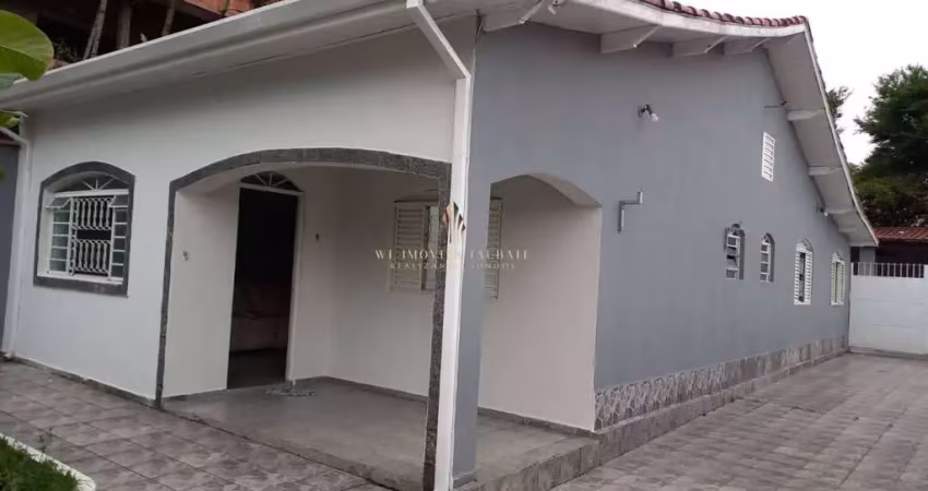 Casa à venda em Taubaté, Jardim Gurilândia, com 3 quartos, 150m²