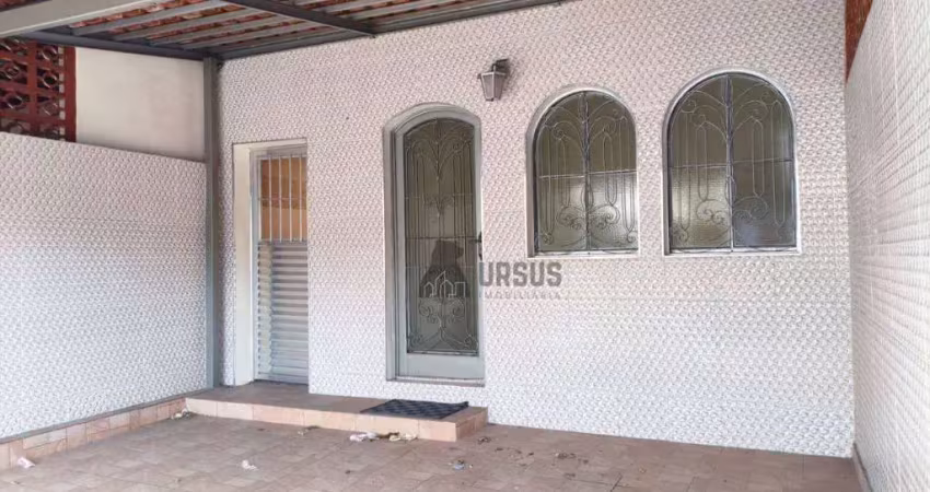 Casa com 3 quartos à venda na Rua Padre Estevão Maria, 48, Santana, Pindamonhangaba