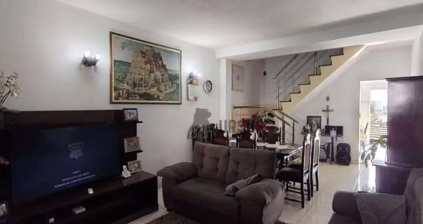 Sobrado com 3 dormitórios à venda, 130 m² por r$ 435.000 - vila iapi - taubaté/sp