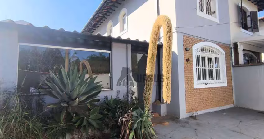 Sobrado com 4 dormitórios, 104 m² - venda por r$ 480.000,00 ou aluguel por r$ 2.023,00/mês - centro - taubaté/sp