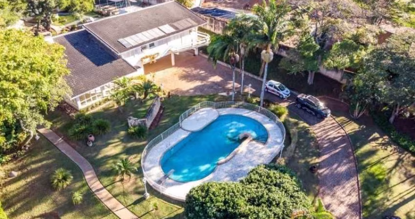 Casa na Vila Santista em Atibaia  SP, no melhor bairro da cidade próximo ao Centro, aprova condomínio de Até 15 casas.
