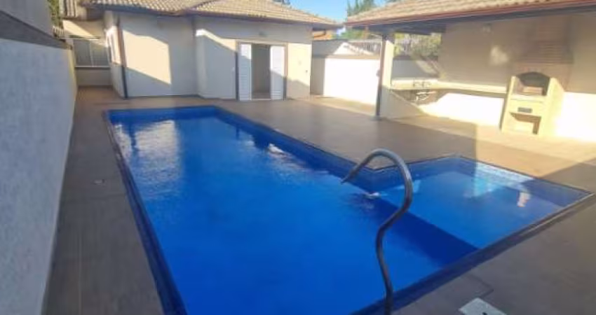 Casa nova térrea no Bairro Jd dos Pinheiros em Atibaia SP.  São 4 suítes, sala vários ambientes,  mezanino, cozinha planejada,  área gourmet,  piscina