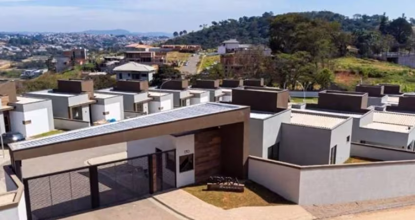Linda casa nova térrea  em Condomínio fechado à venda em Atibaia SP.