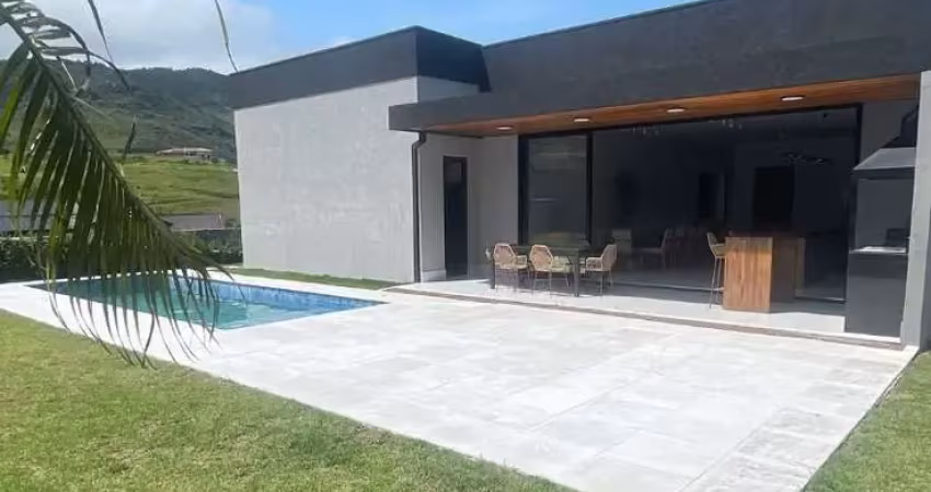 Casa nova térrea no condomínio itaporã em atibaia sp