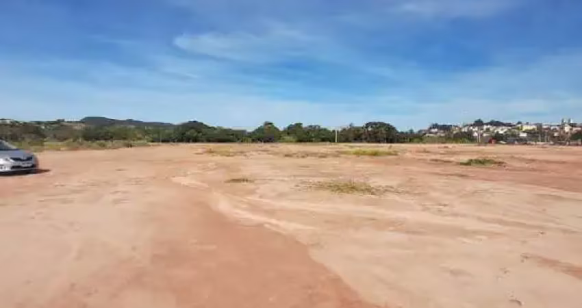 Área industrial próximo ao trevo novo de bom jesus dos perdões sentido campinas, plano, área limpa e sem árvores.
