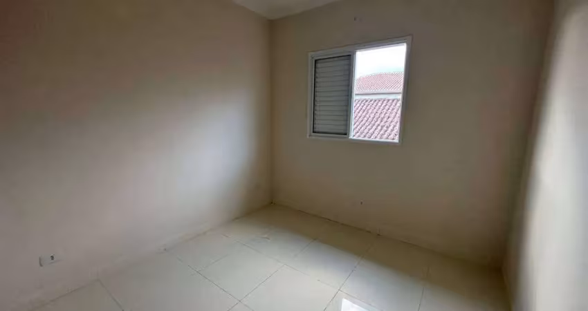 Sobrado de condomínio com 2 quartos, melvi, praia grande - r$ 250 mil, cod: ca1445