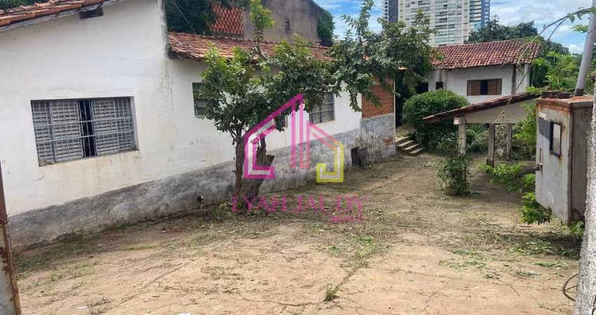 Terreno à venda, Quilombo, Cuiabá-MT, 375 M², 15x25, Ótima localização, Murado em todos os lados, E