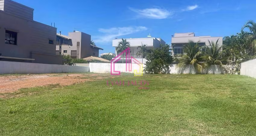Terreno à venda - Jardim Itália, Cuiabá- MT, ALPHAVILLE 2,  375 m²- Rua ARINOS, murada, sol da manh