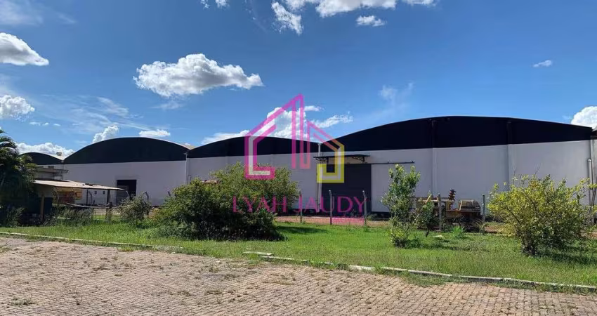 Galpão à venda,  Distrito industrial -Cuiabá, MT-  11.500 m2 total,  com 8.000 m2 úteis, 5 galpões