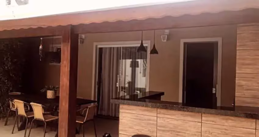 Casa com salão comercial à Venda Jardim Piratininga, Sorocaba- SP