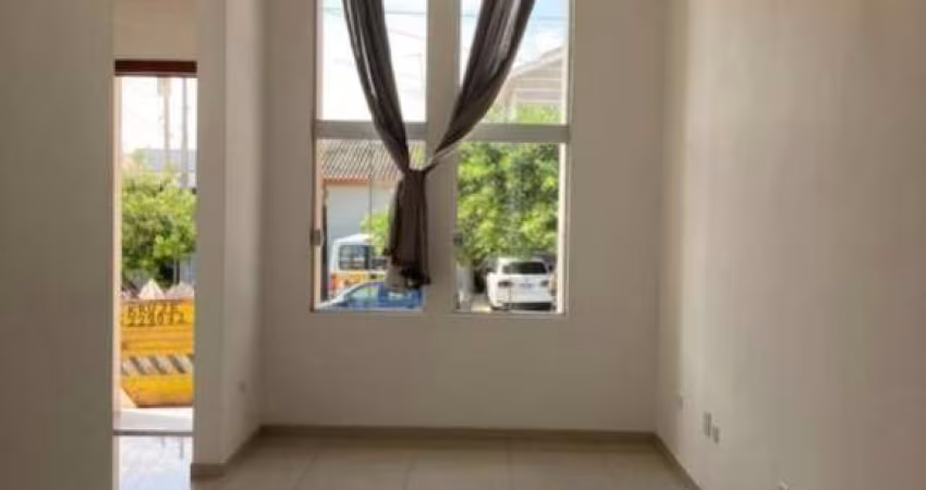 Casa térrea à venda no Condomínio Horto Florestal 3, em Sorocaba-SP.