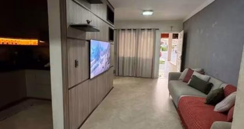 Sobrado à venda no Residencial Ipanema, em Sorocaba-SP.