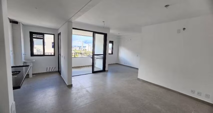 Apartamento à venda no Condomínio Evolution Muraro, em Sorocaba-SP.