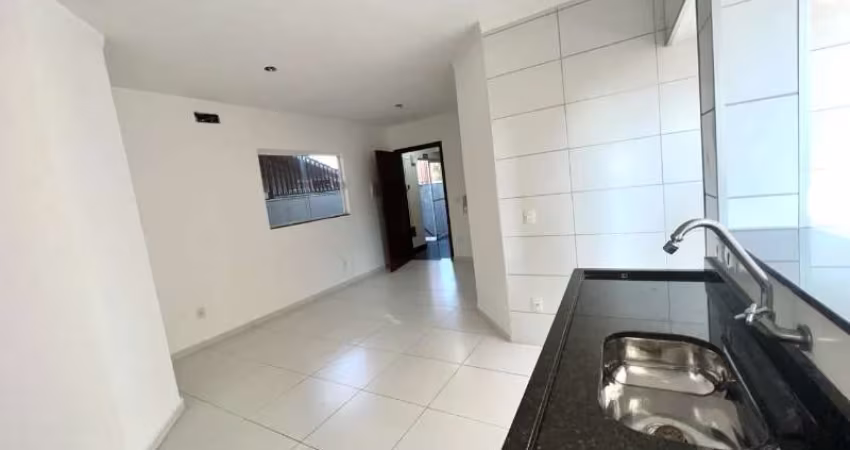 Apartamento térreo à venda no Edifício São Judas Tadeu, em Sorocaba-SP.