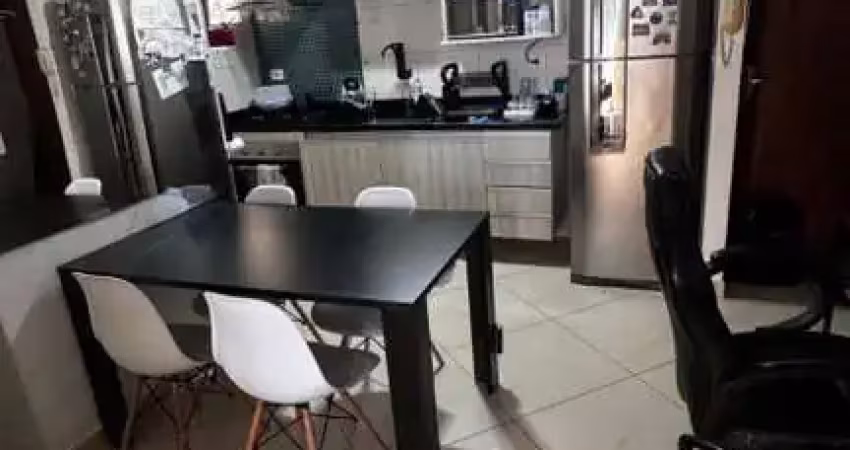 Apartamento à venda no Condomínio Rios da Amazônia, em Sorocaba-SP.