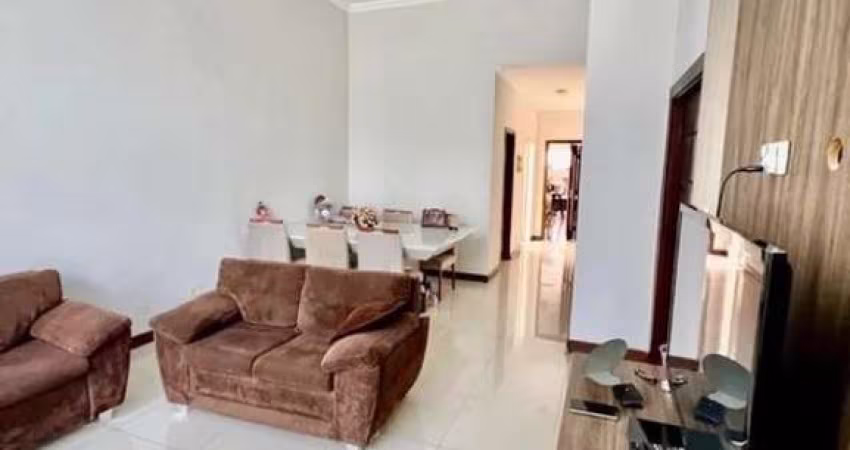 Casa à venda no Condomínio Portal da Primavera, em Sorocaba -SP.
