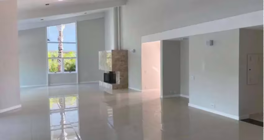Casa para alugar no condomínio lago azul golfe clube, araçoiaba da serra- sp