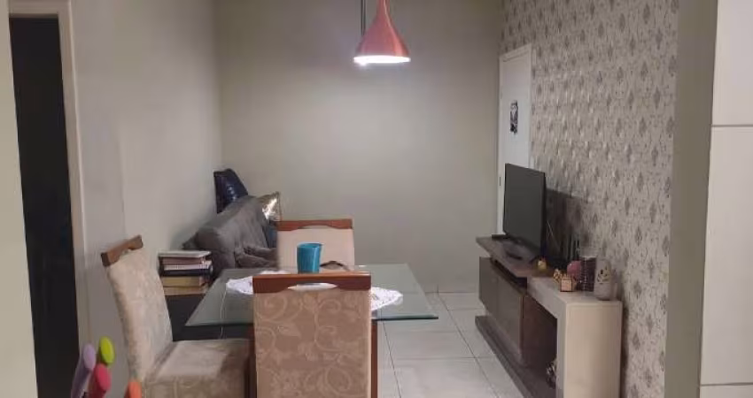 Apartamento térreo à venda Condomínio Residencial Parque Serrano, Sorocaba-SP