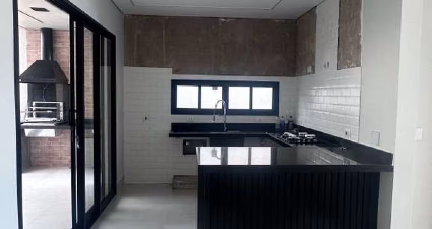 Casa térrea à venda no Condomínio Villagio Wanel, em Sorocaba-SP.