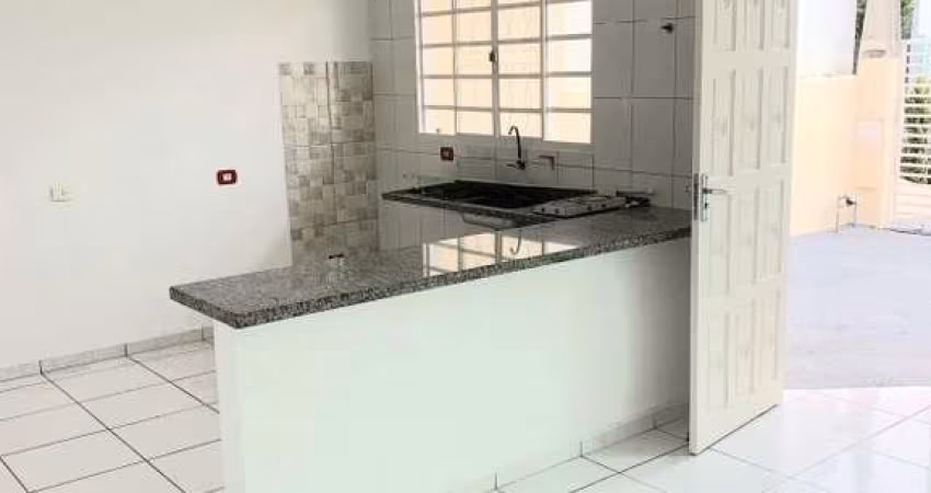 Casa térrea à venda no Jardim Residencial Villa Amato, em Sorocaba-SP.
