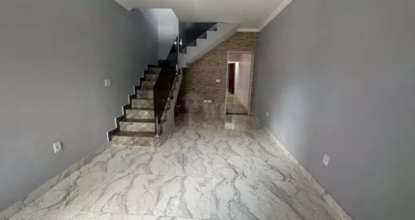 Sobrado à venda no Jardim São Guilherme, em Sorocaba-SP.