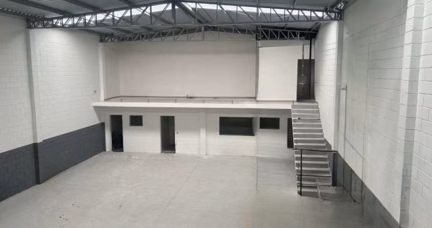 Galpão comercial à venda no Jardim do Paço, em Sorocaba-SP.