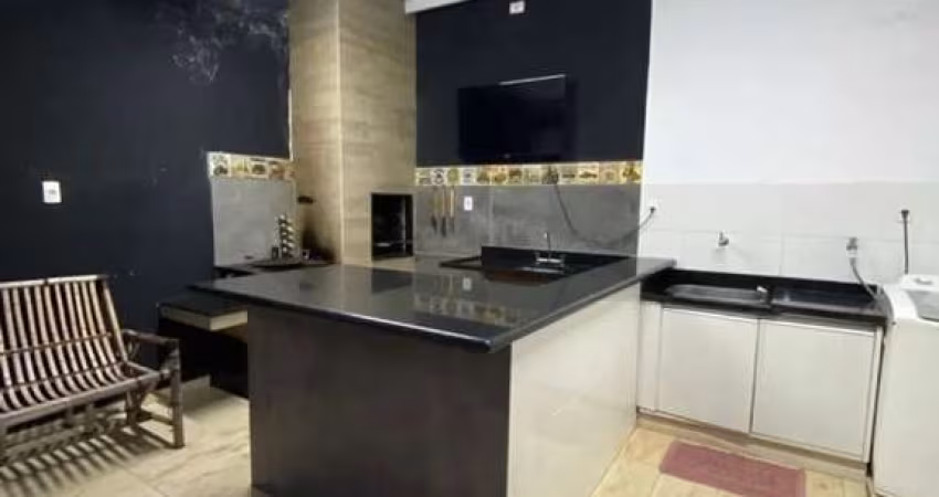 Sobrado à venda na Vila Nova Sorocaba, em Sorocaba-SP.