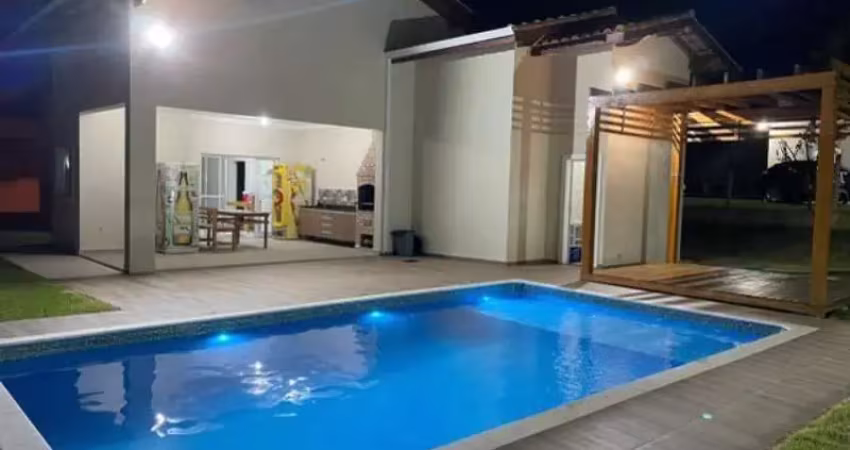 Casa térrea à venda no condomínio village da serra, araçoiaba da serra- sp
