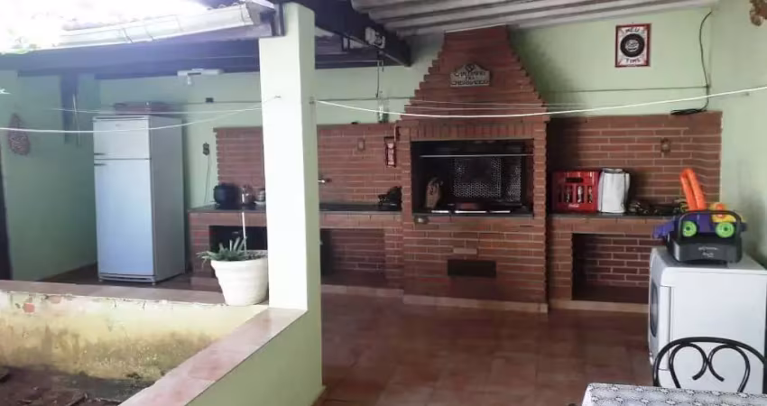 Casa Terrea 3 dorms -  207m² - B. Osvaldo Cruz - Aceita Permuta -SCS