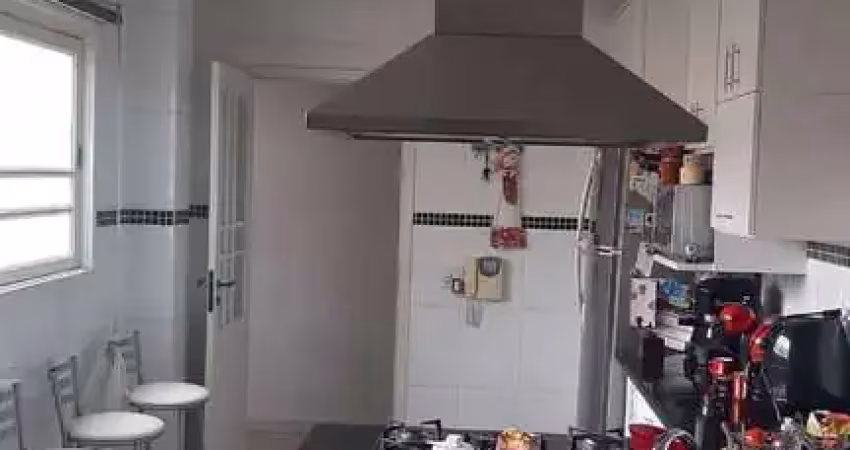 Casa à venda na Rua Amazonas, Santo Antônio, São Caetano do Sul