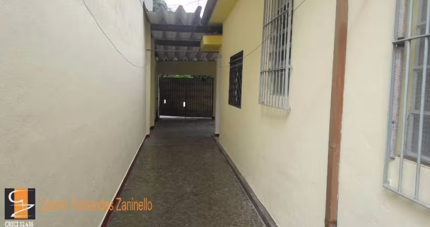 Santo André - Duas casas no mesmo terreno