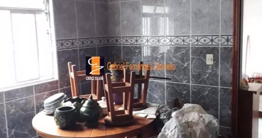 Casa antiga 400m² - B. Barcelona - SCS